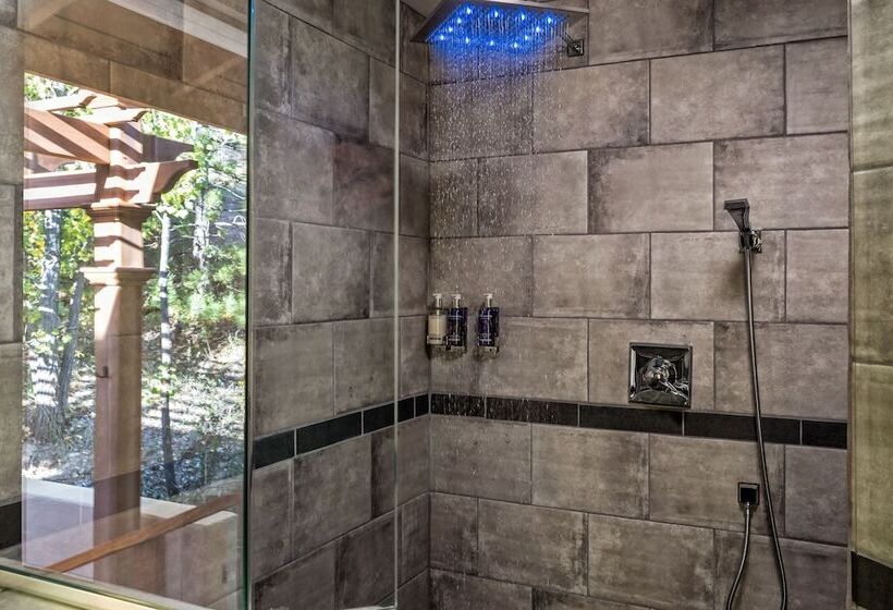 Номер Deluxe Кровать Кинг, Sheridan House Inn  Adult Only Accommodation