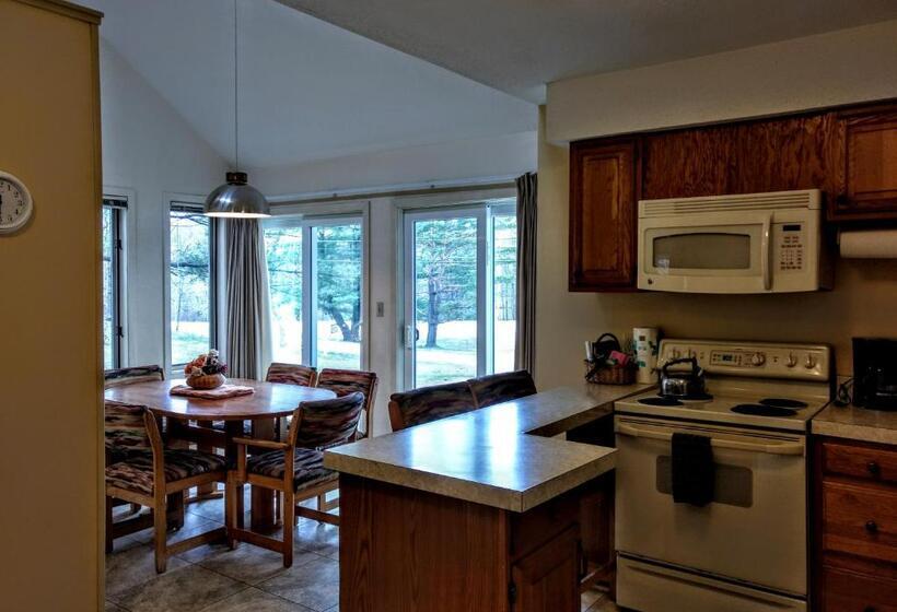 Дом 1 Спальня, Cathedral Ledge Resort