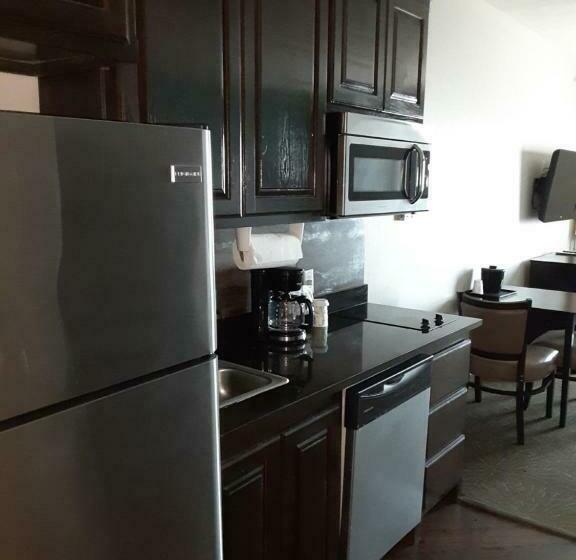 חדר סטנדרט שתי מיטות זוגיות, Baymont By Wyndham Andrews Tx
