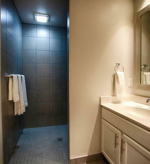 Люкс, Z Loft Extended Stay