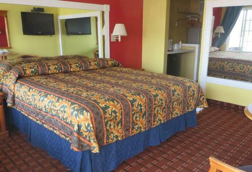 חדר סטנדרט עם מיטת קינג, Friendship Motor Inn
