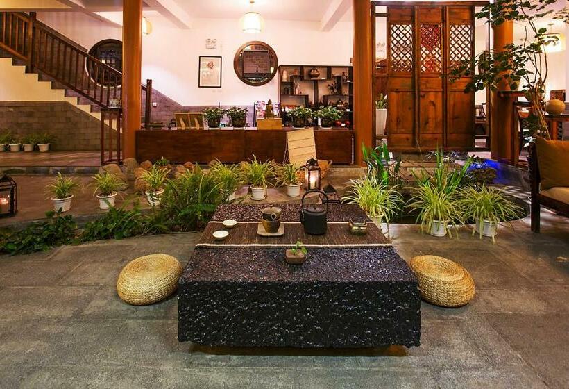 Quarto Estandar Cama King, Dali Yanyuan Mountain Retreat