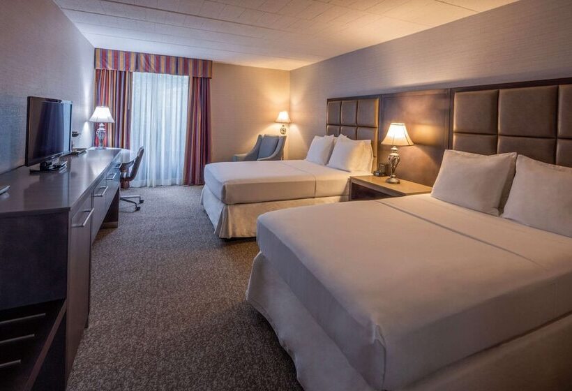 Номер Стандарт 2 Двуспальные Кровати, Radisson Hotel Hauppauge Long Island