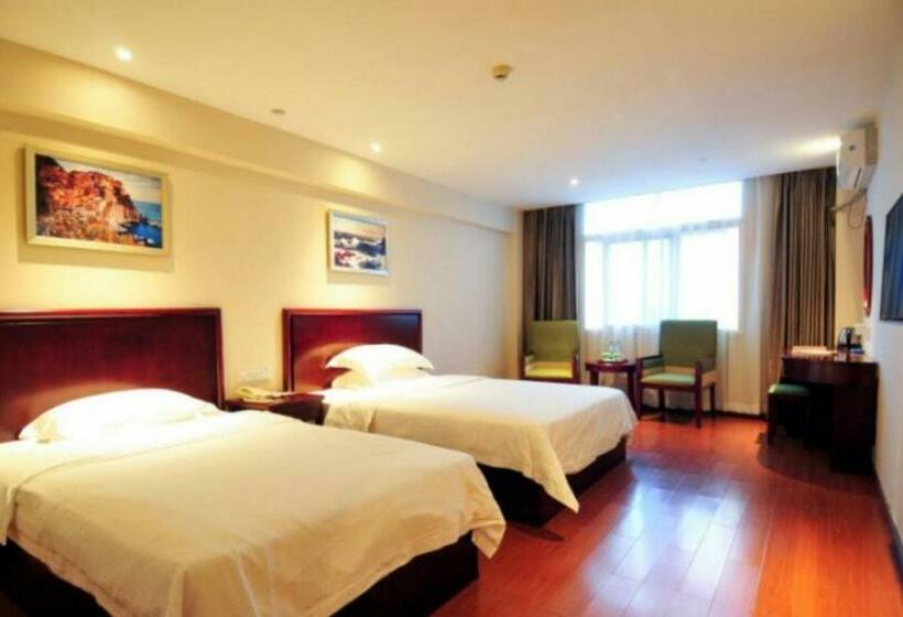 Семейный Номер, Greentree Inn Hainan Haikou Haifu Road Provincial Government Express