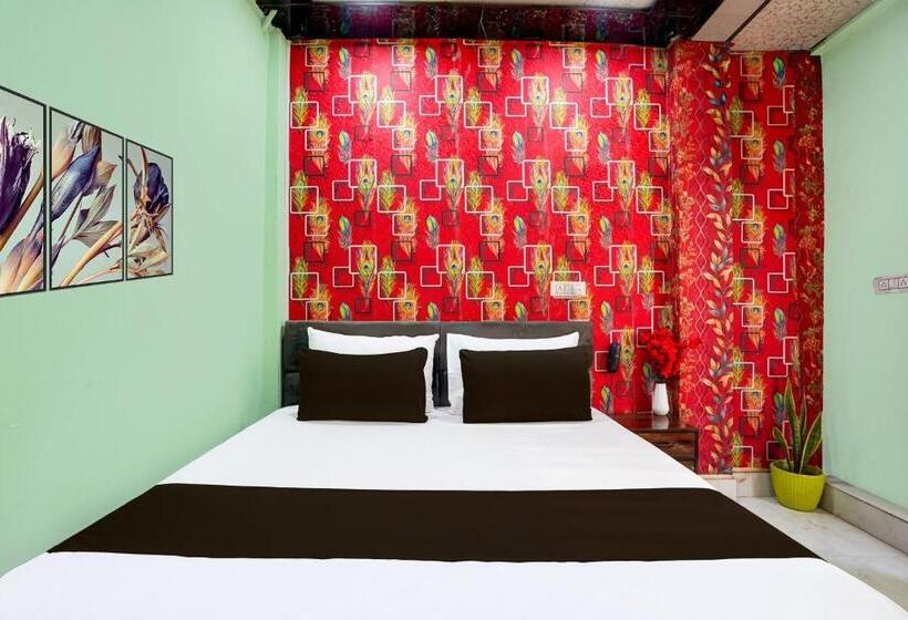 Трехместный Номер Классика, Oyo Hotel Gala