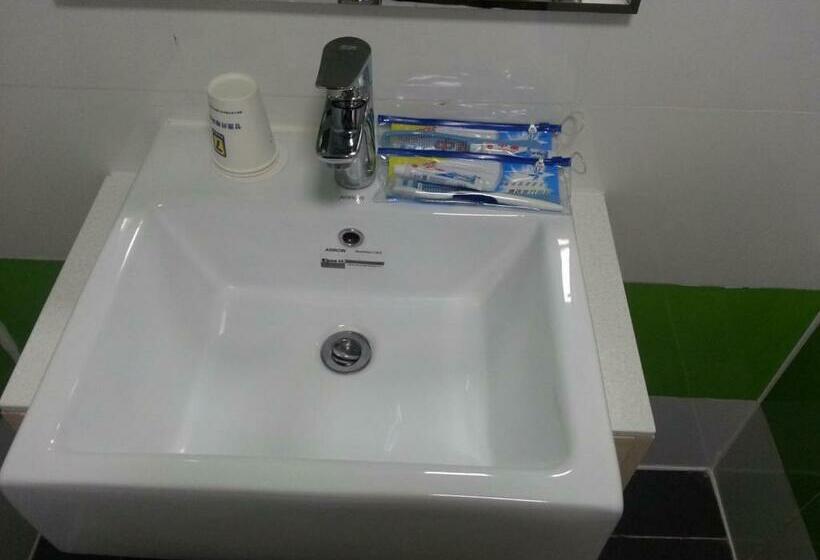 Номер Стандарт, 7days Inn Deyang Wenmiao Square