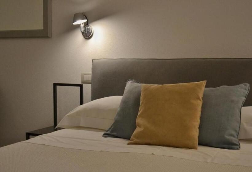 Standard-huone Puutarhanäkymä, Villa Elsa