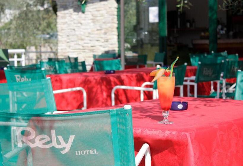 Апартаменты 1 Спальня, Villaggio Albergo Casa E Lago