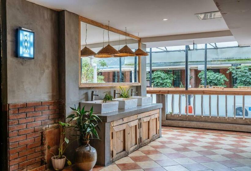 غرفة كومفورت, Chengdu Mix Hostel Courtyard Poshpacker