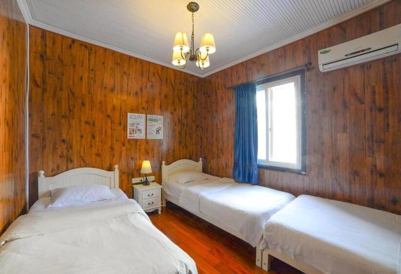 غرفة أساسية ثلاثية, Chengdu Mix Hostel Courtyard Poshpacker