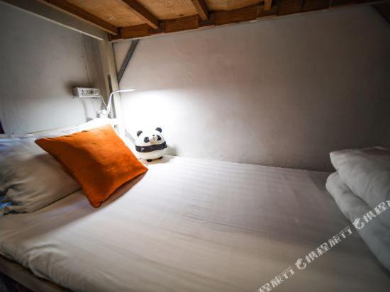 سرير فى غرفة مشتركه, Chengdu Mix Hostel Courtyard Poshpacker