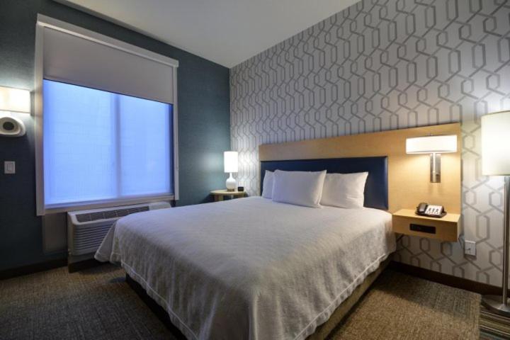 스탠다드 스튜디오 킹침대, Home2 Suites By Hilton Livermore