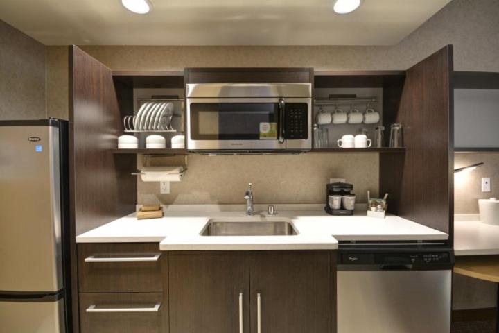 스탠다드 스튜디오 킹침대, Home2 Suites By Hilton Livermore