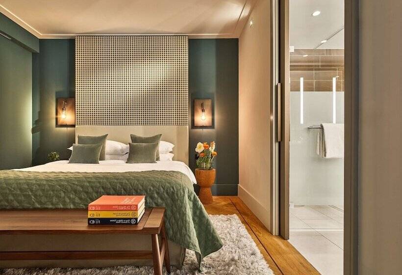 Suite, Hyatt Regency Amsterdam