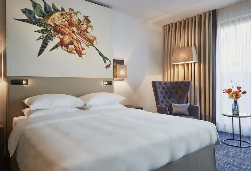 Club Room, Hyatt Regency Amsterdam