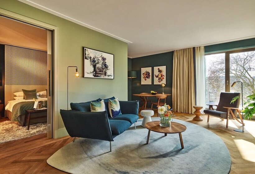 Executive Suite, Hyatt Regency Amsterdam