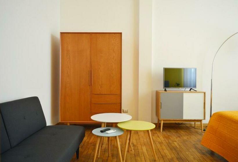اتاق لوکس, B&b I 10 Mondi