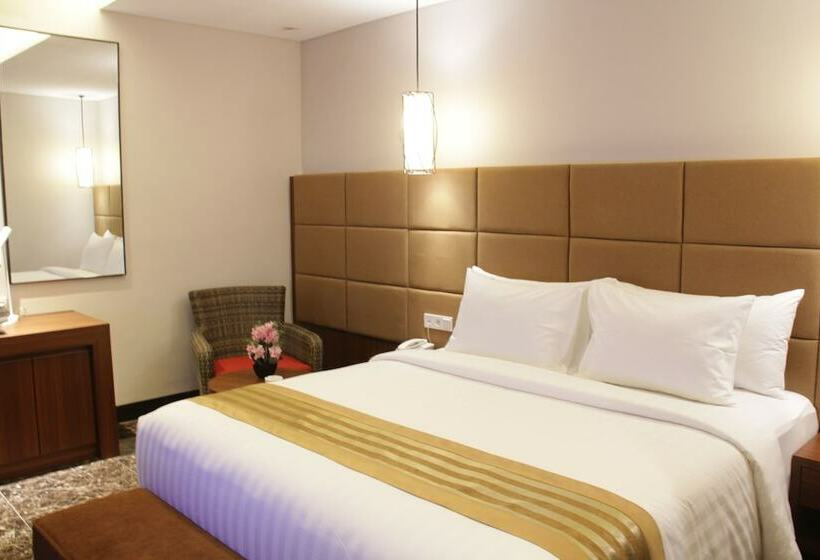 Полулюкс, Atrium Premiere Hotel Cilacap