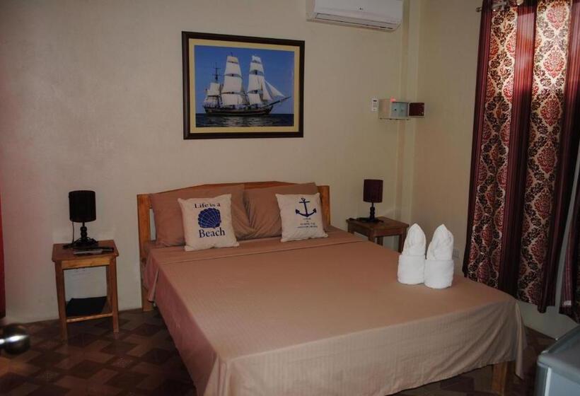 이코노미 룸, Captains Lodge And Bar