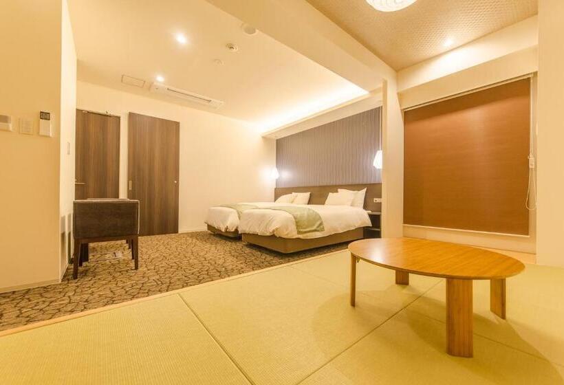 패밀리 룸, M S Plus Shijo Omiya