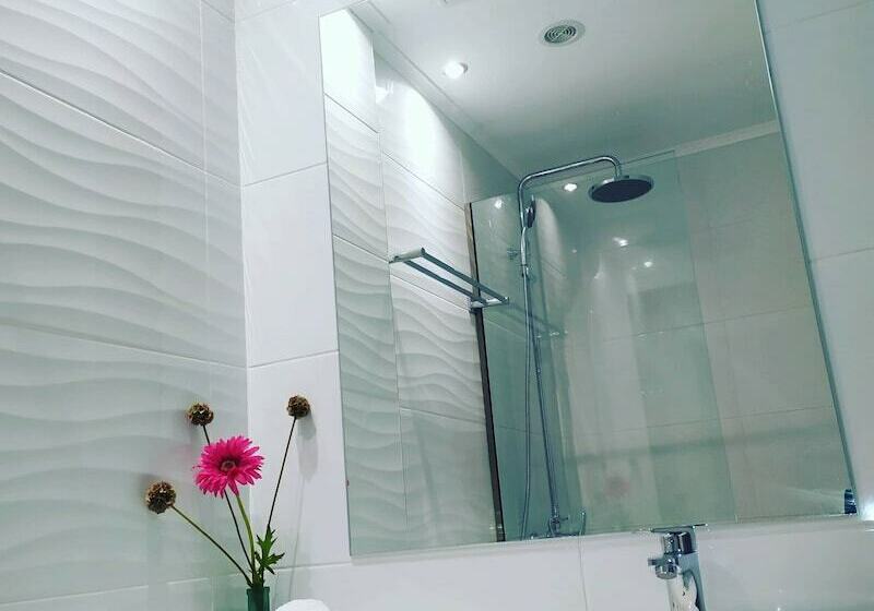 استودیوی استاندارد, Orion Apartments