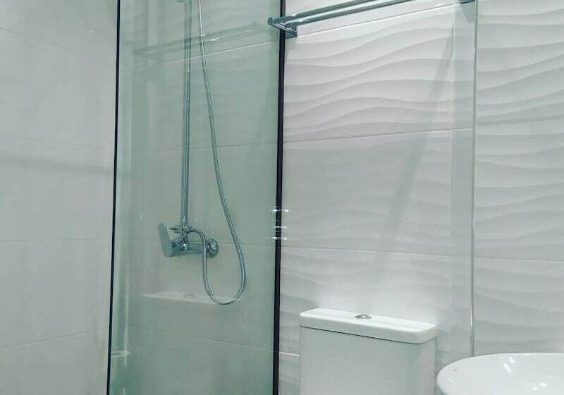 استودیوی استاندارد, Orion Apartments