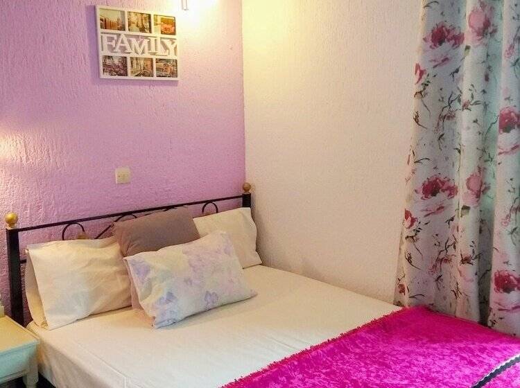 استودیوی استاندارد, Orion Apartments