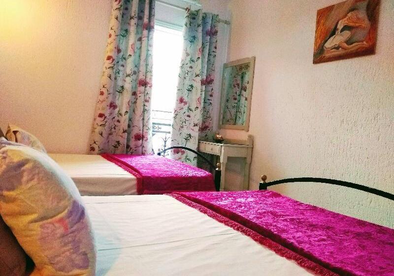 استودیوی استاندارد, Orion Apartments