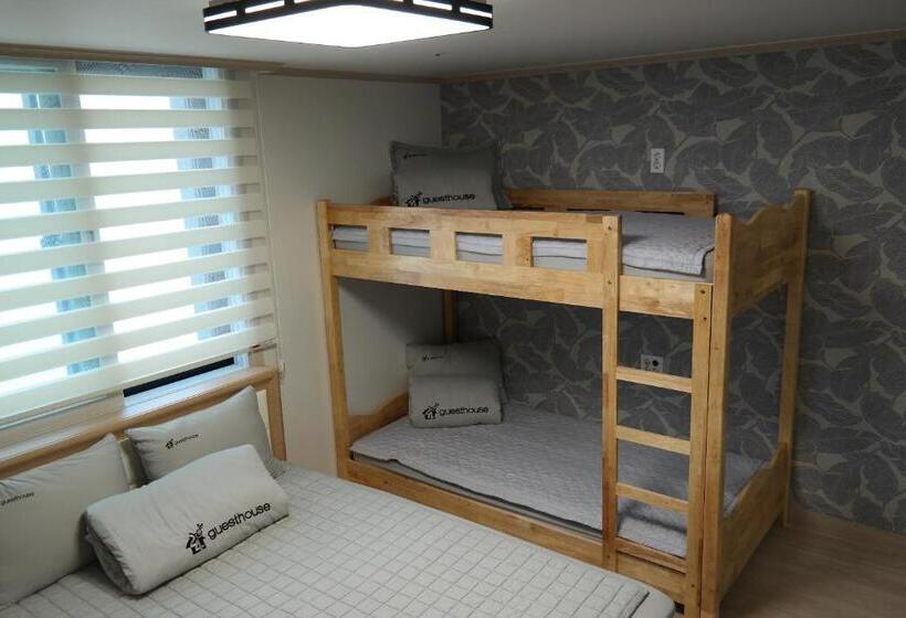 اتاق خانوادگی, 24 Guesthouse Suncheon