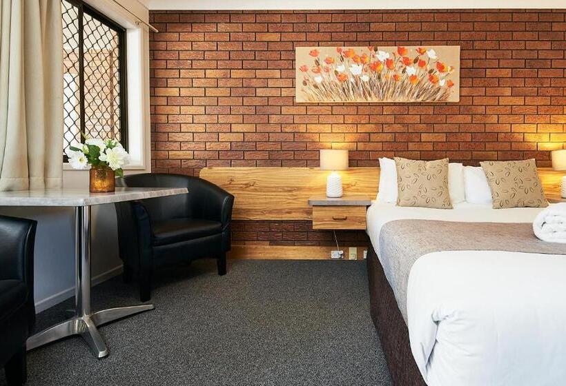 اتاق استاندارد, Ruthven Street Motor Inn