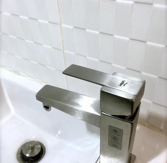 اتاق لوکس, Urban Hostel Bangkok