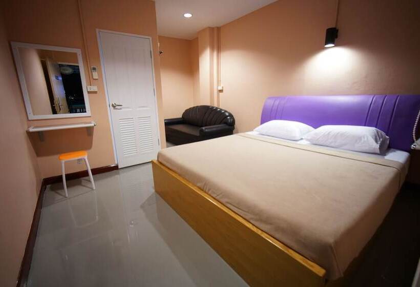 اتاق لوکس, Urban Hostel Bangkok