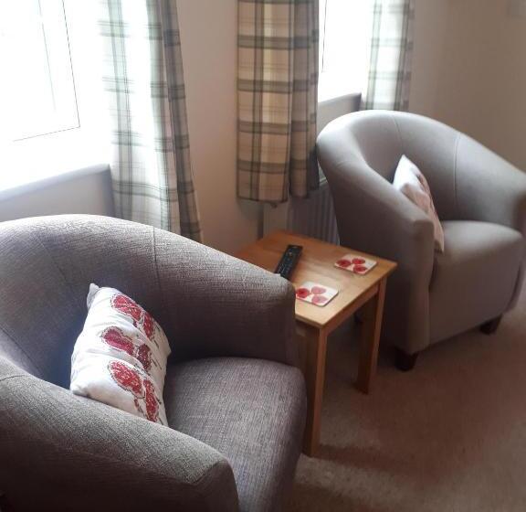 اتاق سوپریور با چشم‌انداز باغ, Berry House Bed & Breakfast