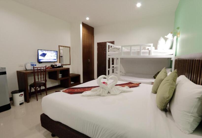Habitación Familiar, Bs Airport At Phuket