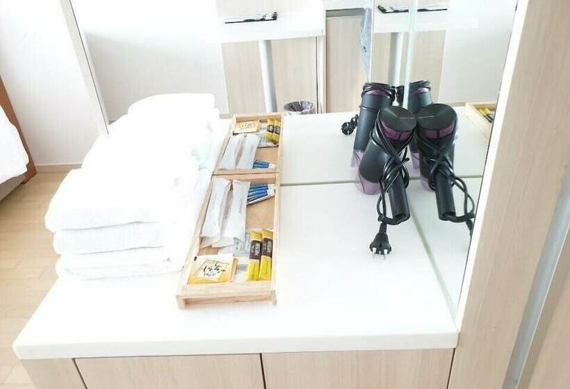 Deluxe Room, Goodday Airtel