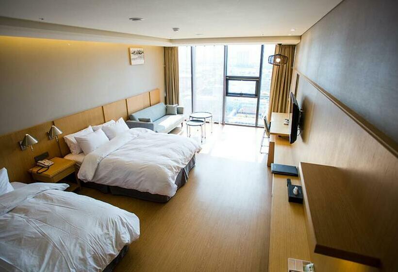 Номер Стандарт, J Square Hotel And Wedding