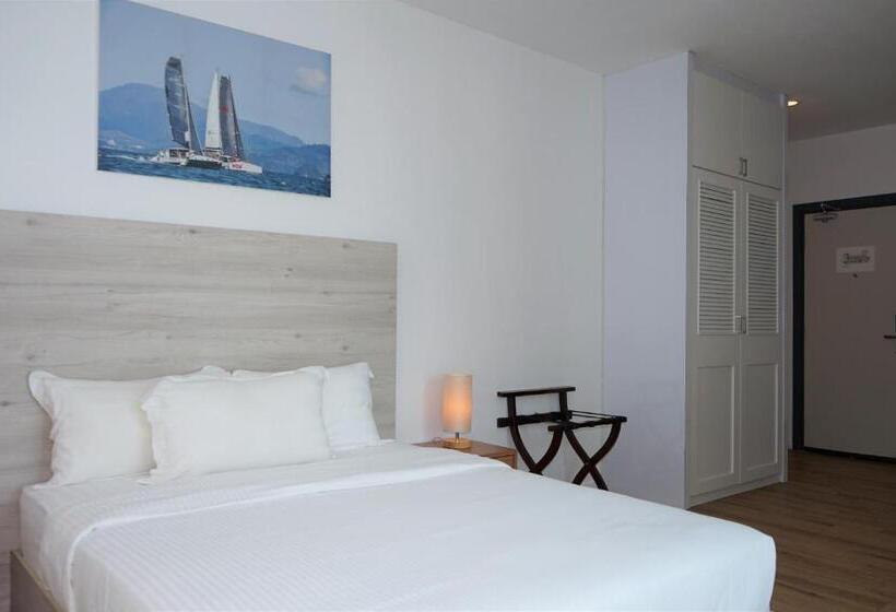 اتاق استاندارد با تخت بزرگ, Ramada By Wyndham Langkawi Marina