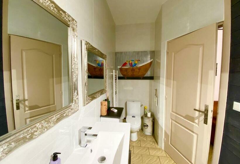 Люкс, ô Clair De Lune Chambres D Hôtes Climatisées à Sarlat   Parking Privé   Piscine Chauffée   Espace Bi