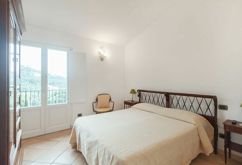 Номер Стандарт Трехместный, Agriturismo La Lobra