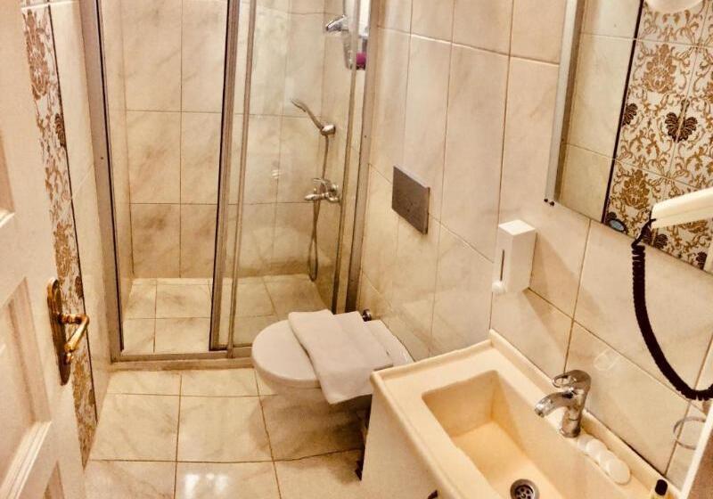 מיטת קינג בסוויטה, Doubletree By Hilton Lafayette East, In
