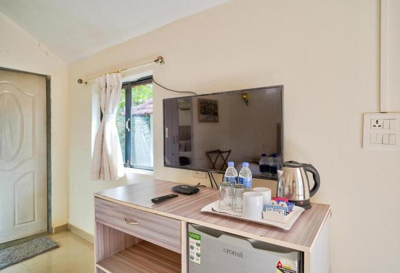 Хижина, Morjim Holiday Beach Resort