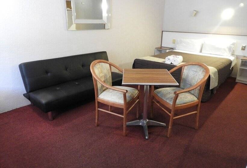스탠다드 룸, Beerwah Glasshouse Motel