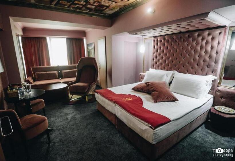 Номер Deluxe, Diplomat Plaza Hotel & Resort