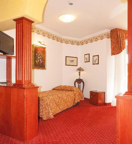 Junior Suite with Balcony, Napoleon