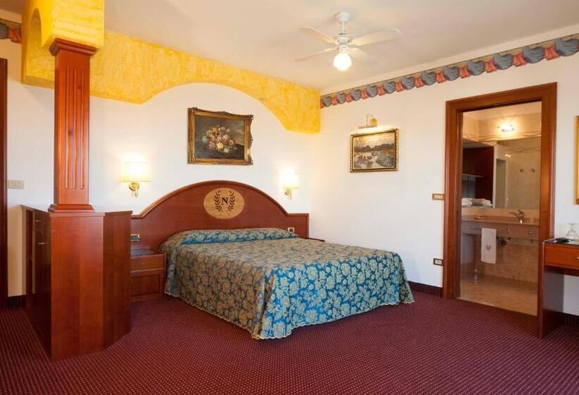 Suite Side Sea View, Napoleon