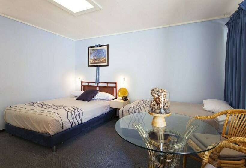 Quarto Estandar, Raceways Motel