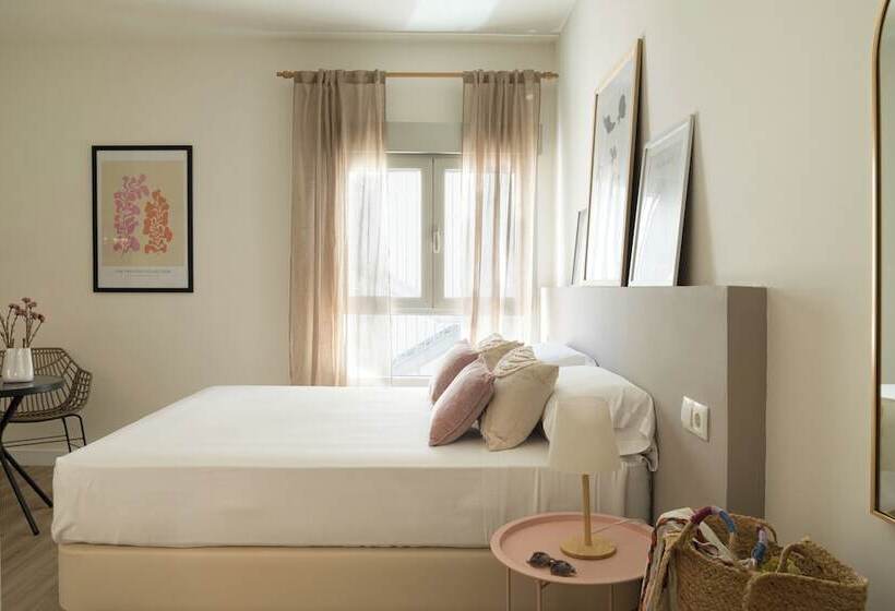 스탠다드 스튜디오, Lan Suites