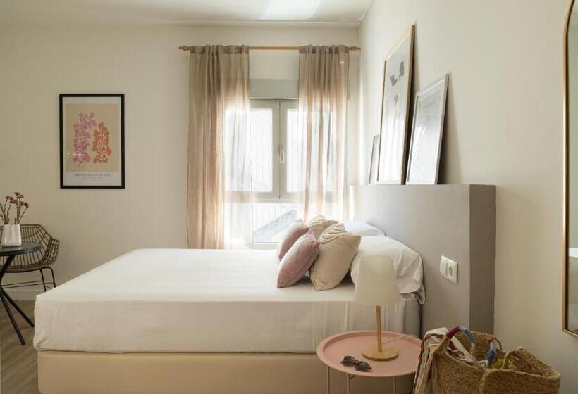 스탠다드 스튜디오, Lan Suites