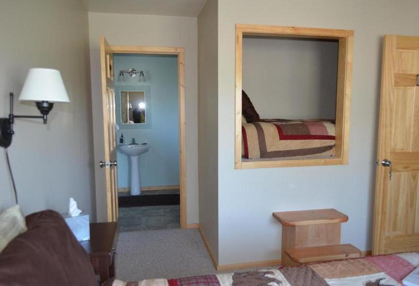 Номер Стандарт, Bay Avenue Inn