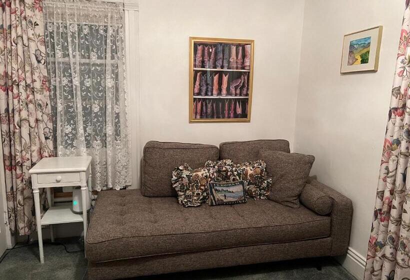 Трехместный Номер Deluxe, Bed And Breakfast Hearts Desire